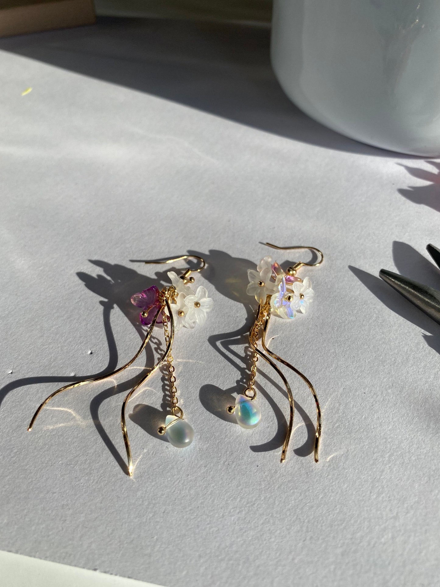 Acrylic Butterfly Love Flower dainty Earring | Handmade Circle Floral Dangle Earrings | Korea Jewelry for Mom